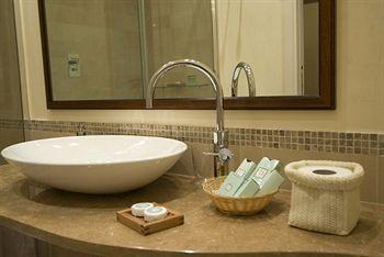 Relais Al Senato Rome